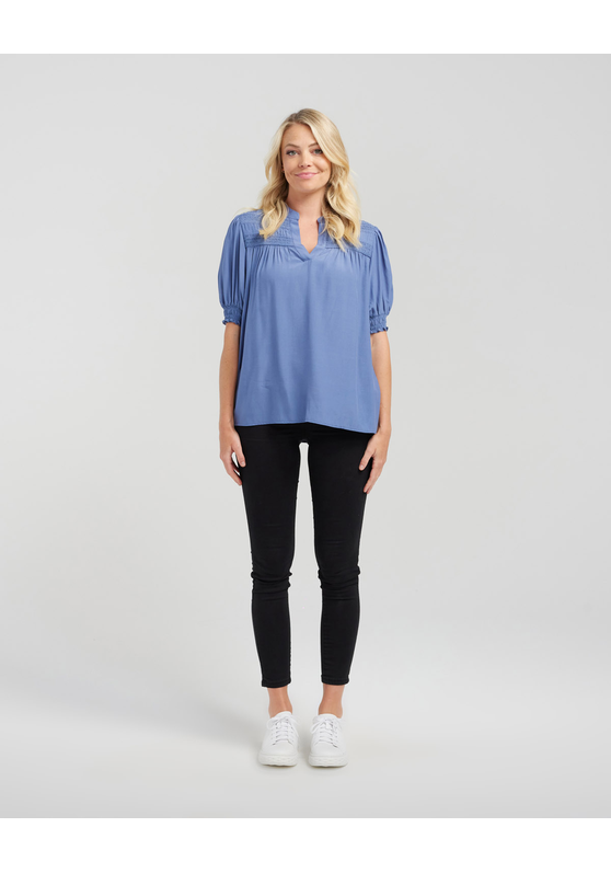 Bella Women's Blouse