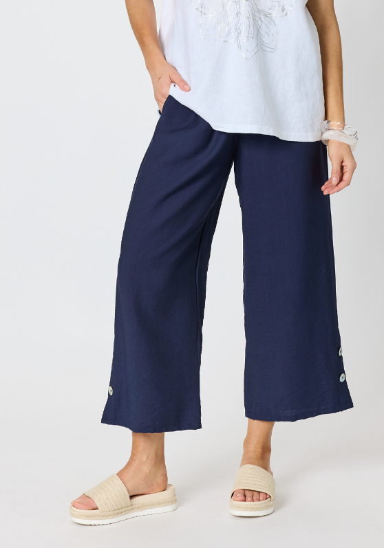 Clarity Essential Button Pant