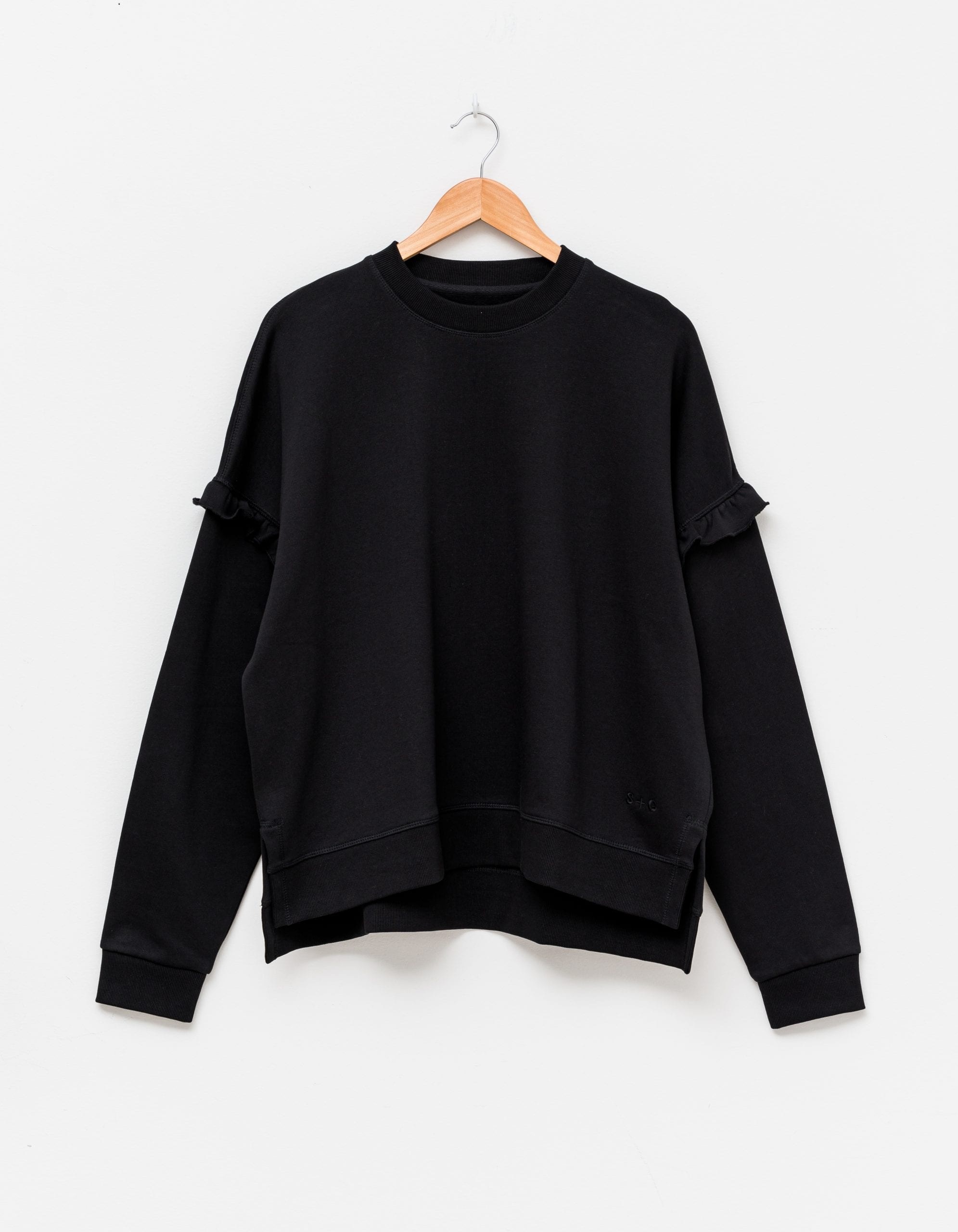 STELLA + GEMMA : Identity Clothing NZ 