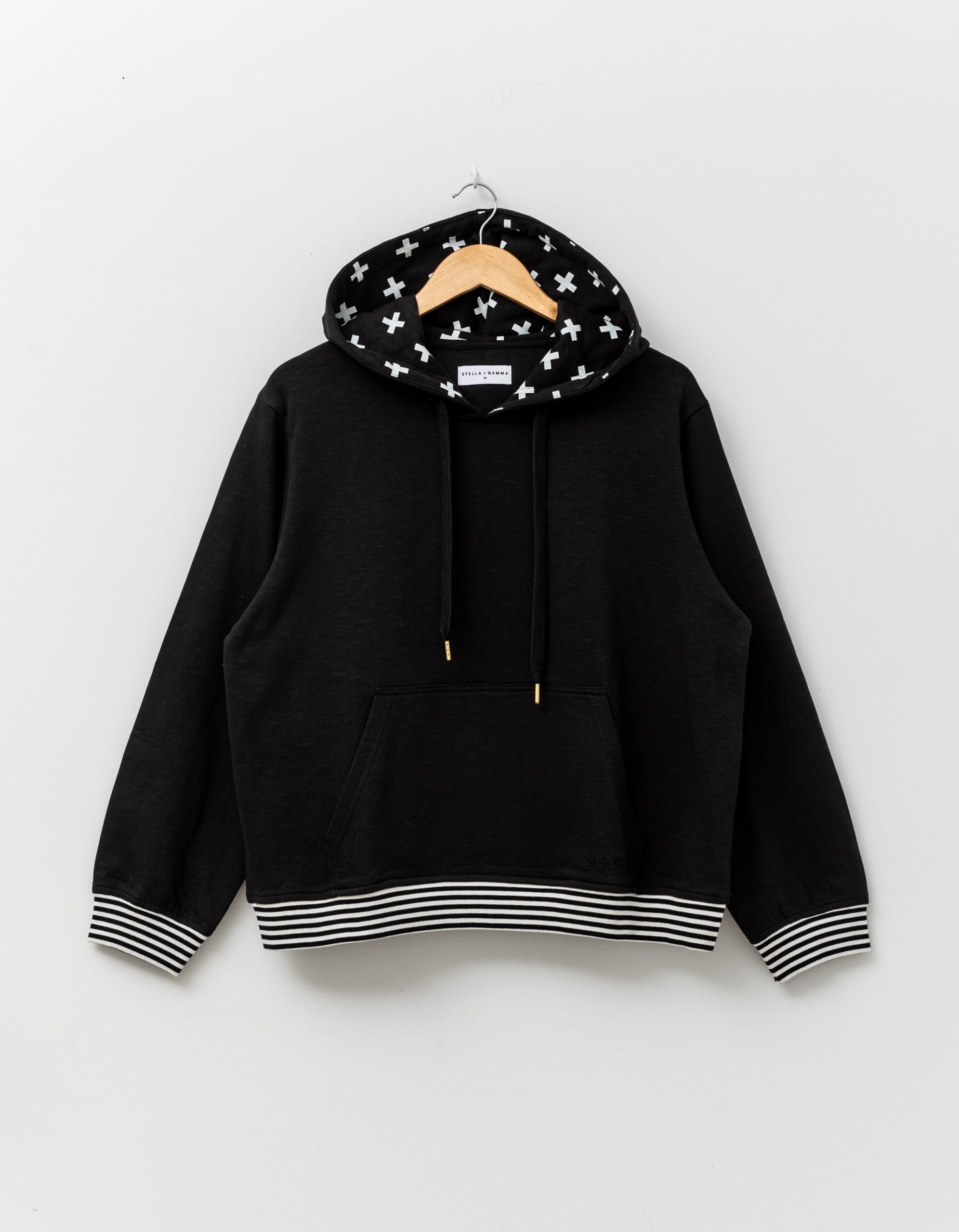 Black best sale hoodie nz